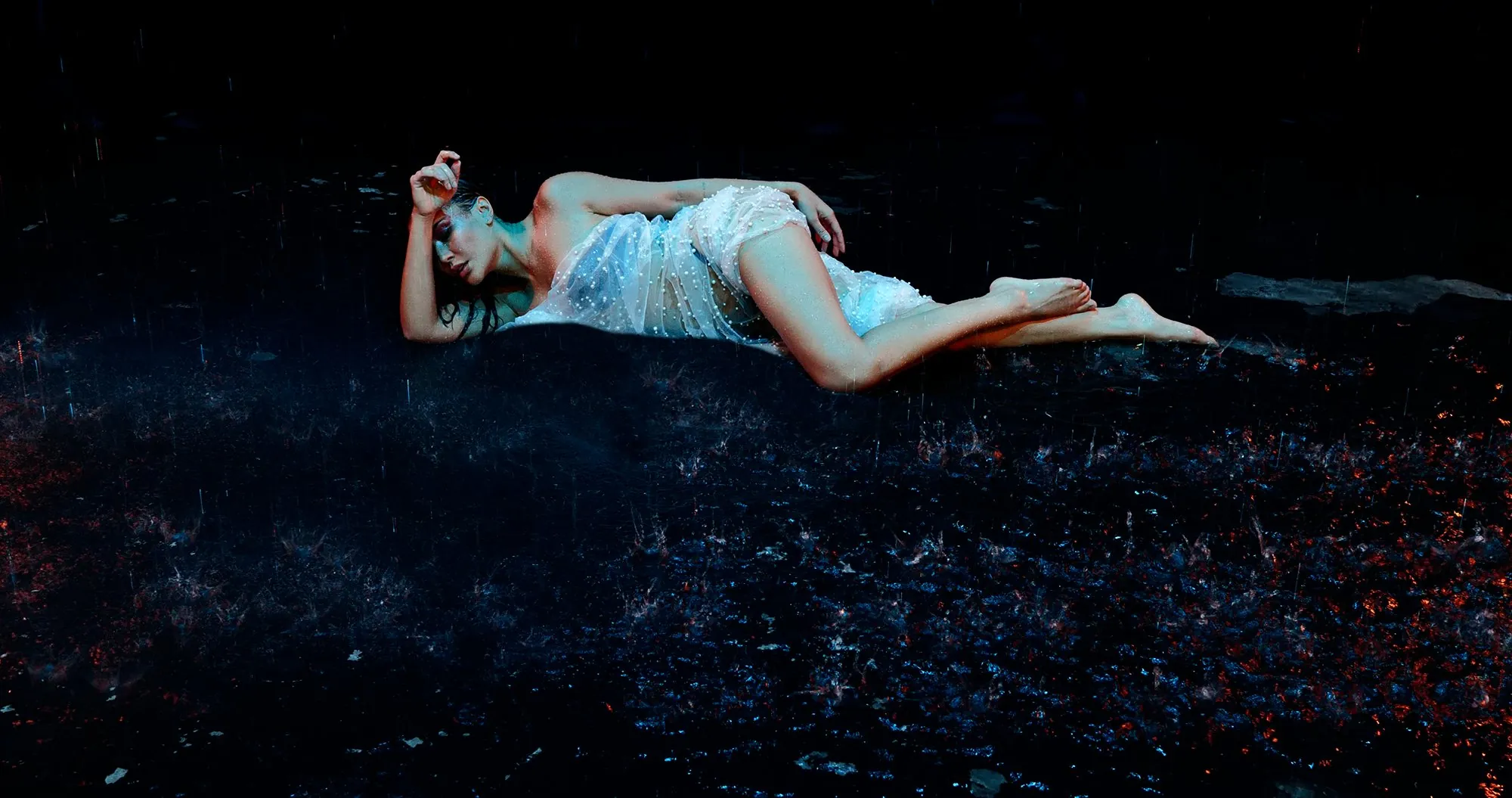 in2oceans - yuniVERSE — in2oceans - yuniVERSE · frame 05 · Lloyd Galbraith
