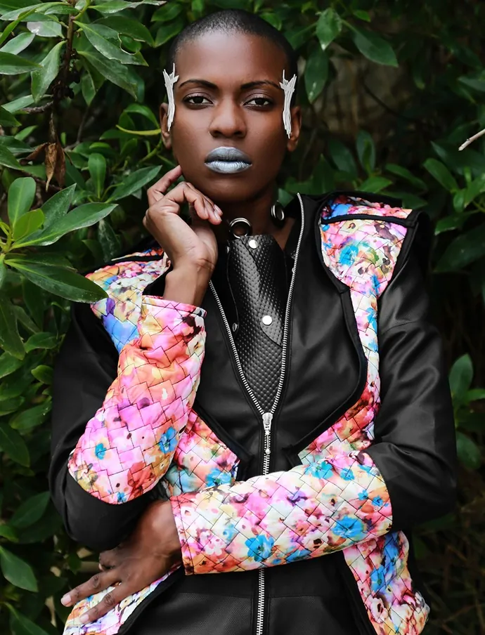 Anika Perkins — Anika Perkins / KALTBLUT Magazine · frame 04 · Lloyd Galbraith